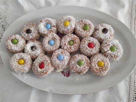 Fotografija sestavin za irski čajni kolač, pripravljenih za mešanje