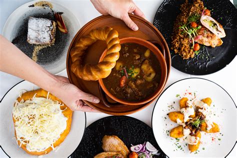 Tematska fotografija prekmurske pokrajine ali tradicionalne prekmurske jedi