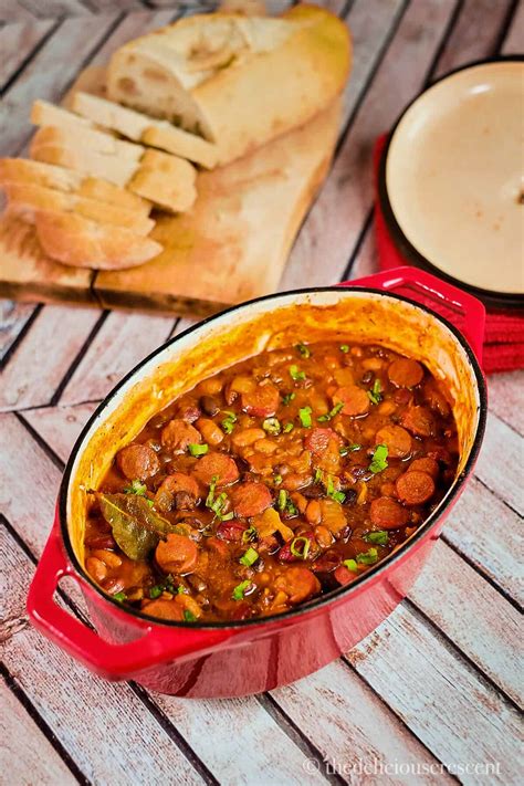 Infographic of nutritional values for bean and sausage stew