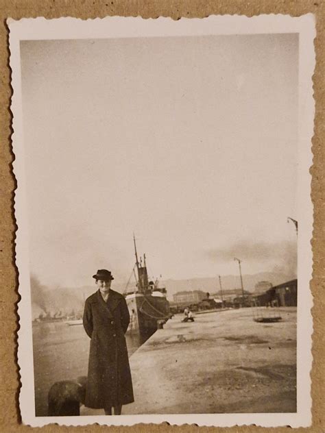 Stara fotografija ali ilustracija ameriške kuhinje med Veliko depresijo