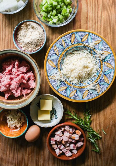 Infographic of ingredients for meat filling
