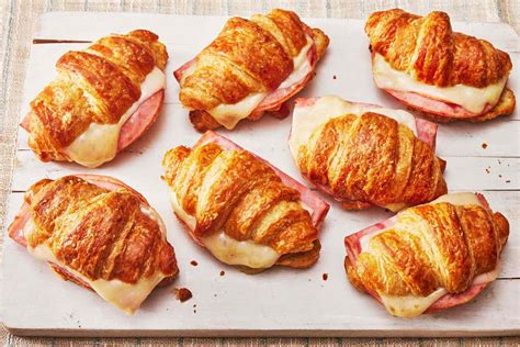 Photo of fast croissants with ham and cheese (without yeast)