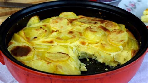 Zapečen krompir in špinača v plasteh