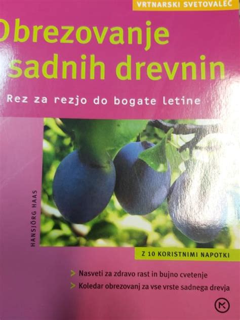 fotografija liofiliziranih sliv ali sadnih dreves na kmetiji Skok