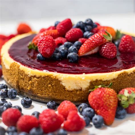 Thematic photo of a beautiful LCHF cheesecake with berries