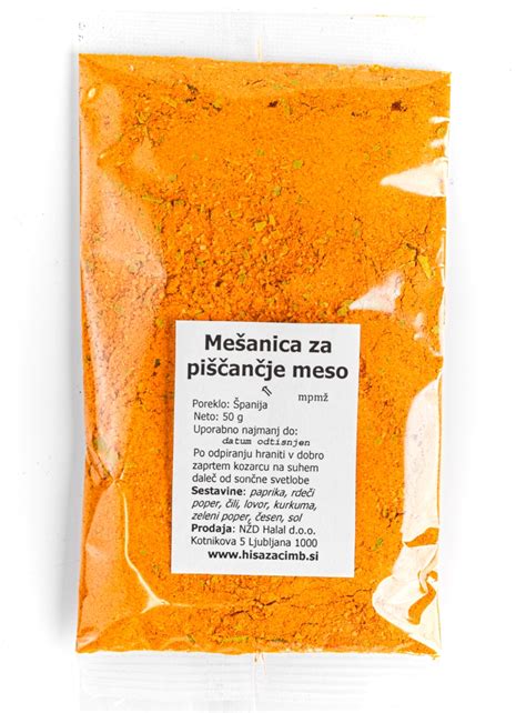 Fotografija različnih začimb za meso