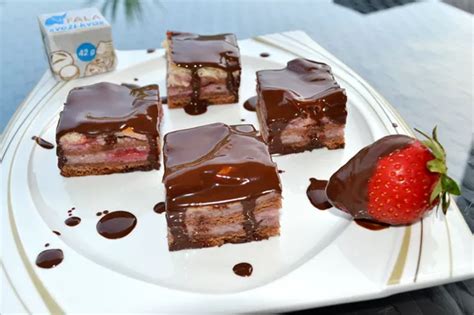 Kremne čokoladne kocke z glazuro