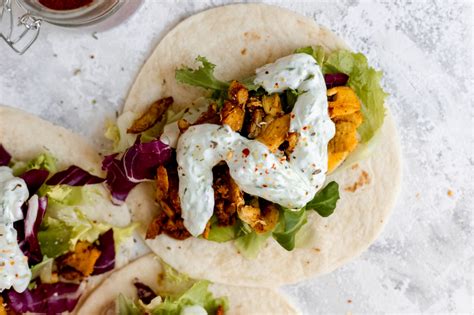 Sestavine za jogurtovo omako za kebab