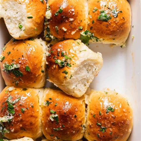 Photo of LCHF garlic bread rolls