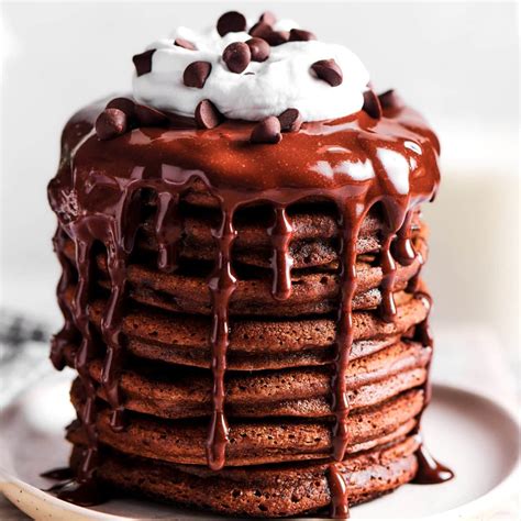 Image of Pancake and chocolate pudding cream cake