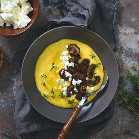 Fotografija: Polenta z baziliko