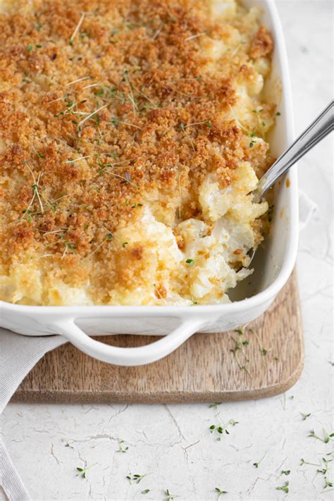 Gratiniran cvetačni narastek s kislo smetano