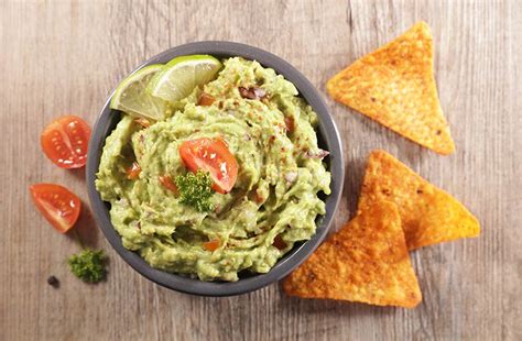 Posodica z guacamole omako
