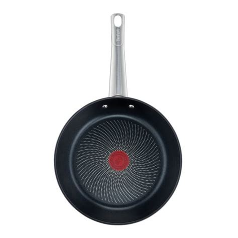 Tematska fotografija Tefal ponev za indukcijo na kuhalni plošči