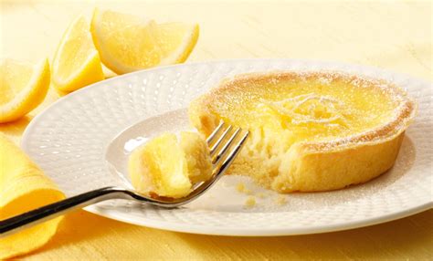 fotografija hitro pripravljene limonine pite