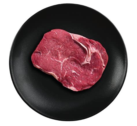 Prikaz Ribeye steaka z ali brez kosti