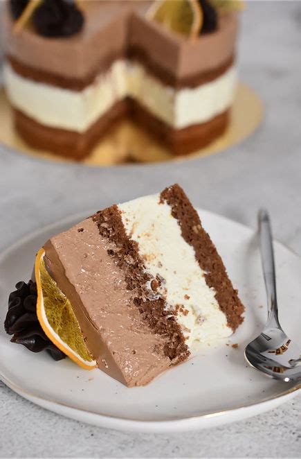 fotografija cheesecake z Loacker napolitankami in pomarančno lupinico