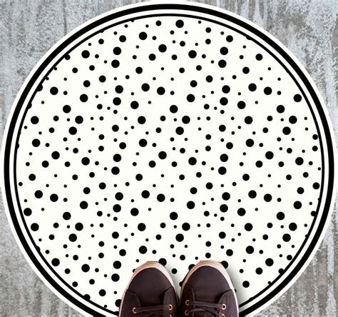 fotografija: črne pike na listih kitajskega zelja (pepper spot)