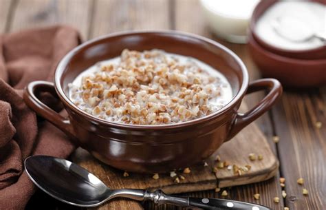 Priprava prežganja za ajdovo enolončnico