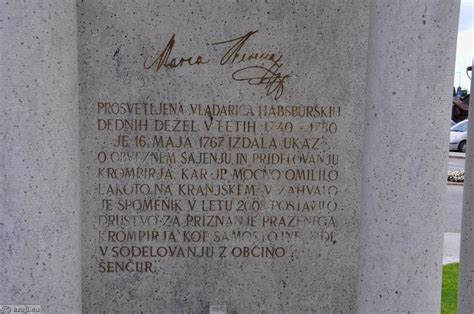 Fotografija spomenika Mariji Tereziji v Šenčurju