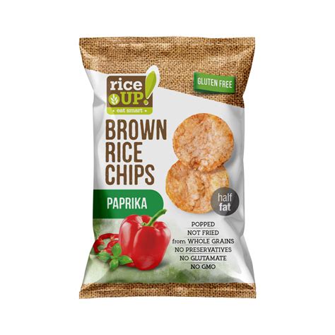 Embalaža polnozrnatega rjavega riža s papriko, prikazuje sestavine in oznake