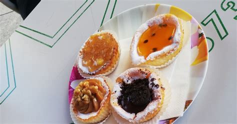 Tematska fotografija različnih cheesecakeov