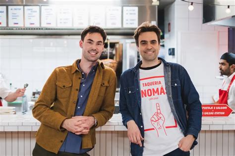 Hood Burger ustanovitelja Klemen Ptičak in Til Pleterski