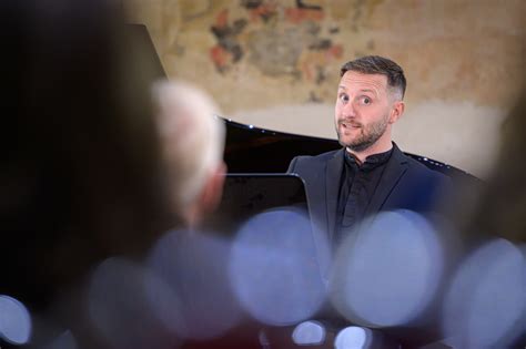 Fotografija Ericha Wolfganga Korngolda med delom v Hollywoodu
