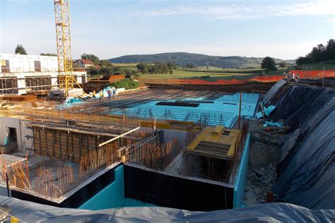 proces kalitve kokosa v vlažnem okolju