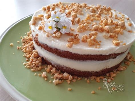 fotografija lešnikove torte