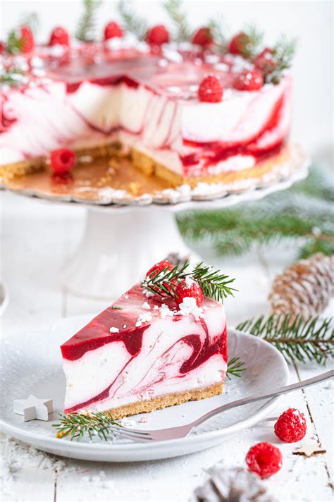 Čokoladno-piškotna torta brez peke