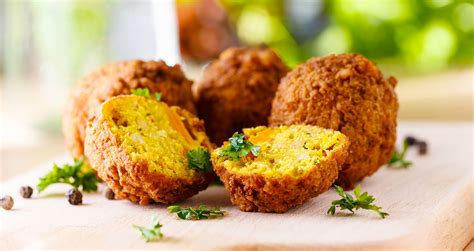 Falafel kroglice z zelišči in začimbami