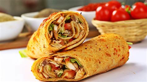 Fotografija španske tortilje na krožniku