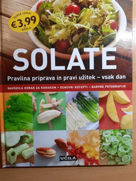 slika solate s kaprami in inčuni