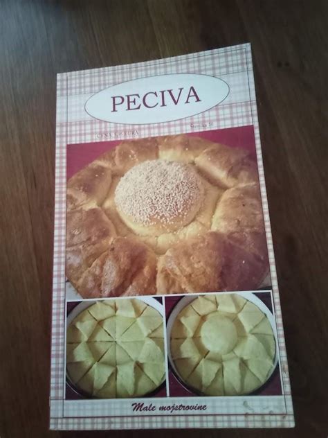 Fotografija ocvrtega riževega peciva Calas