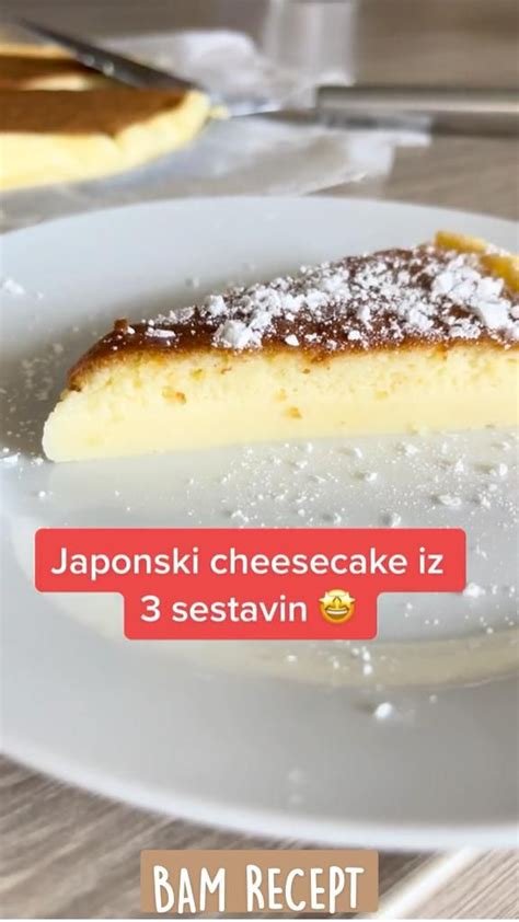 Japonski cheesecake iz treh sestavin s čokoladnim prelivom