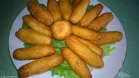 Fotografija: Hrustljavi zdrobovi kroketi na krožniku
