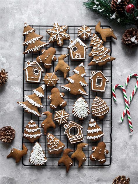 Decorated gingerbread cookies