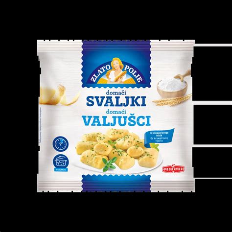 Prikaz končne jedi: sveže kuhani brezglutenski krompirjevi svaljki v gobovi omaki s kozicami