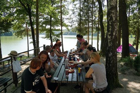 Fotografija: Piknik ob Bohinjskem jezeru
