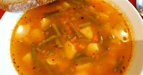 enolončnica s krompirjem in stročjim fižolom