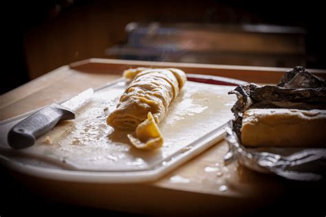 Različne vrste štrukljev, sladkih in slanih