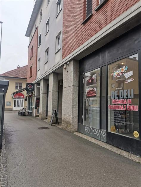 Zunanji videz halal mesnice v Ljubljani