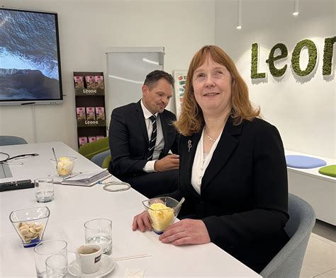 Fotografija procesa izdelave čokolade v tovarni Incom Leone