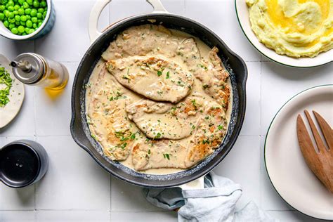 slika sestavin za zajca v smetanovi omaki