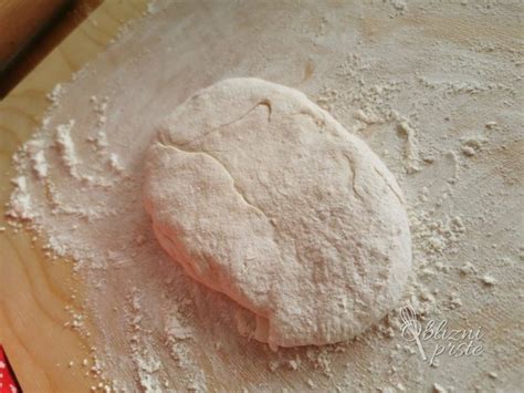 Slika: brezglutensko testo za pito