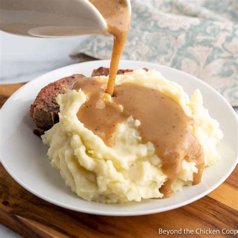 Mashed potatoes and brown gravy, common side dishes for meatloaf