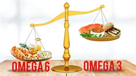 Infografika: Primerjava razmerja maščobnih kislin omega 6 in omega 3 v standardnem piščančjem mesu in Pivškem piščancu z omega 3.