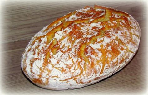 postopek gnetenja in vzhajanja kruha