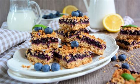 Fotografija domače veganske mocarele kocke
